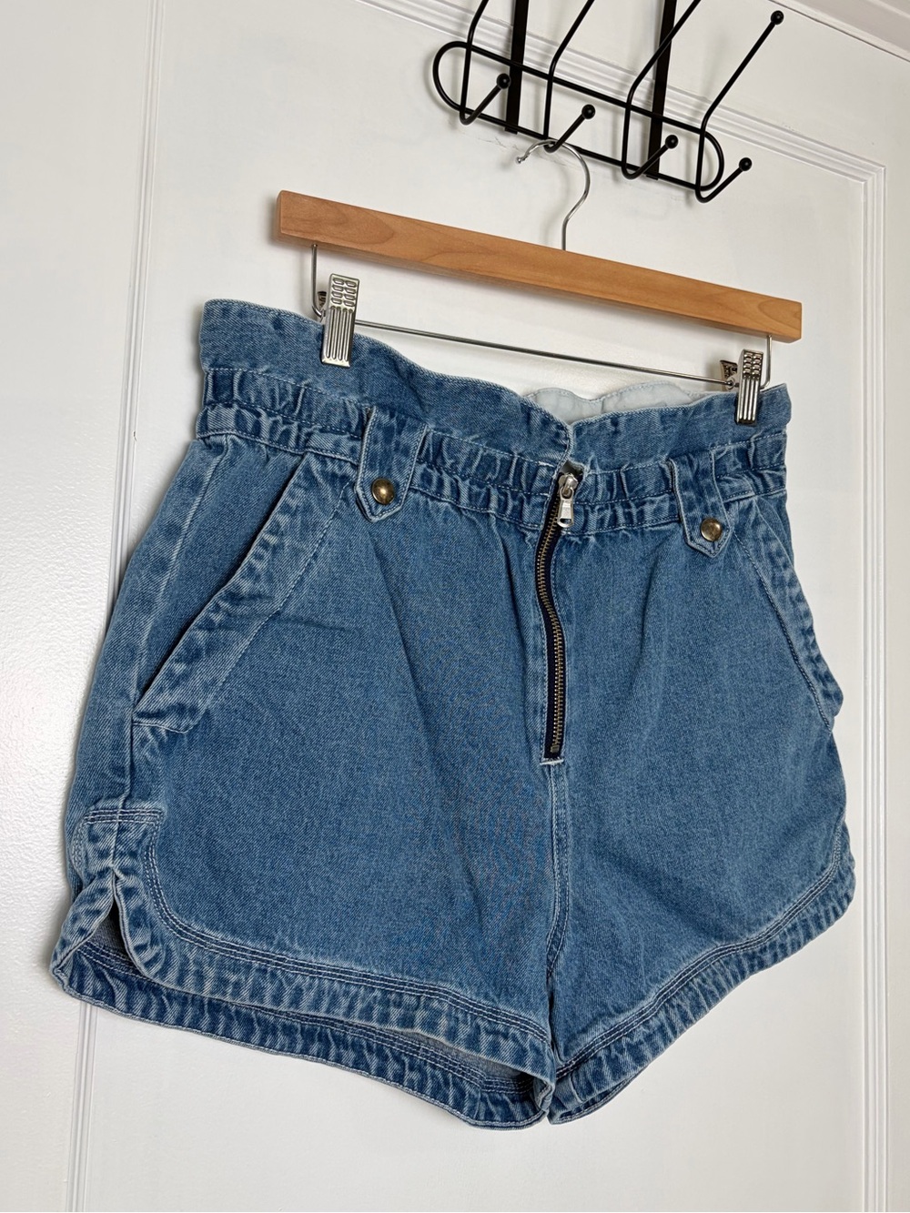 Sea Alyssa Paperbag Denim Shorts 8 - Picture 8 of 16